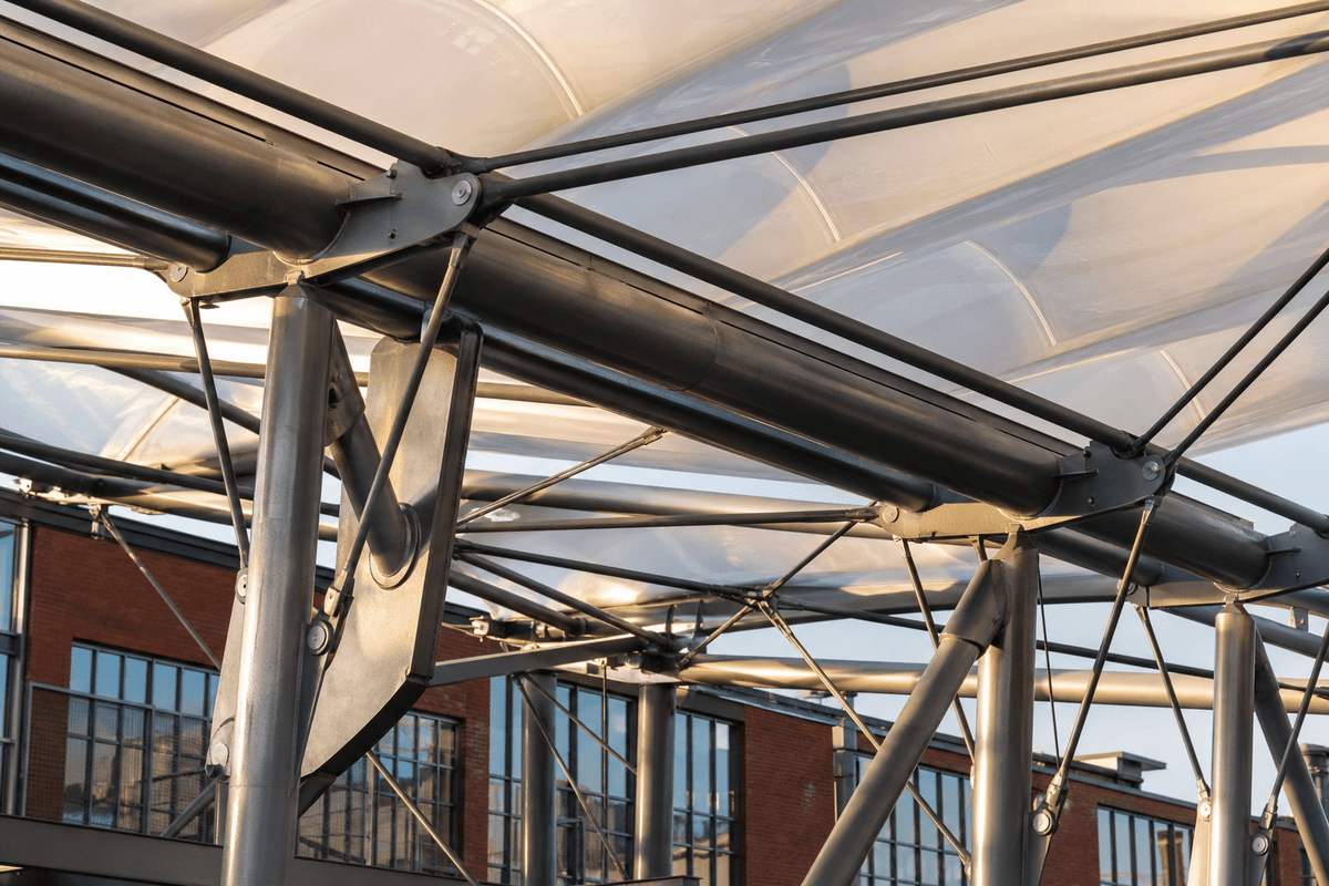 Steel grid structure supporting ETFE roof cushions